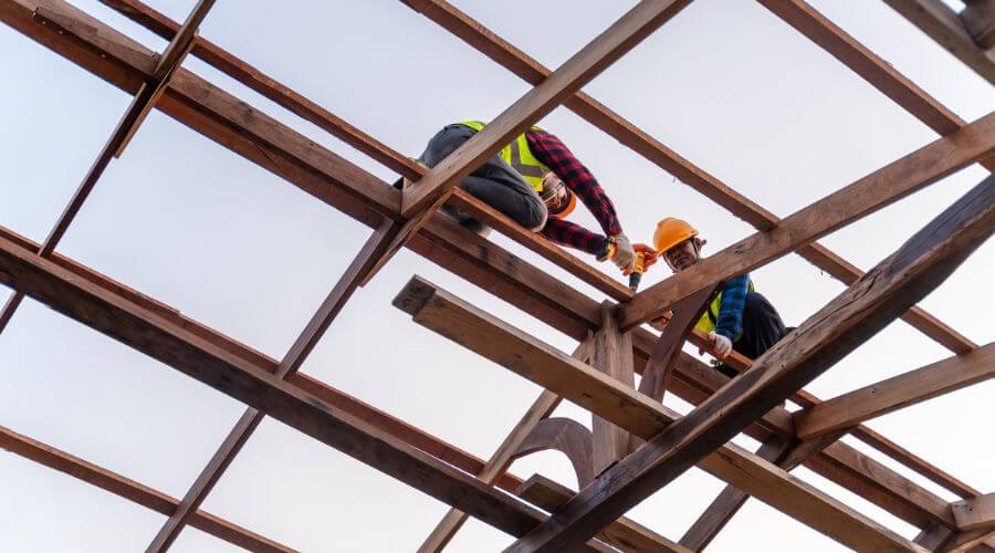 Professional gutter cleaning services in Cottage Grove, OR